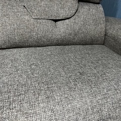 ニトリ　3人用電動布張りリクライニングソファ