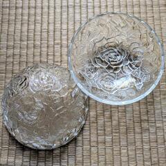 ガラス製 深中皿2枚セット 花柄 