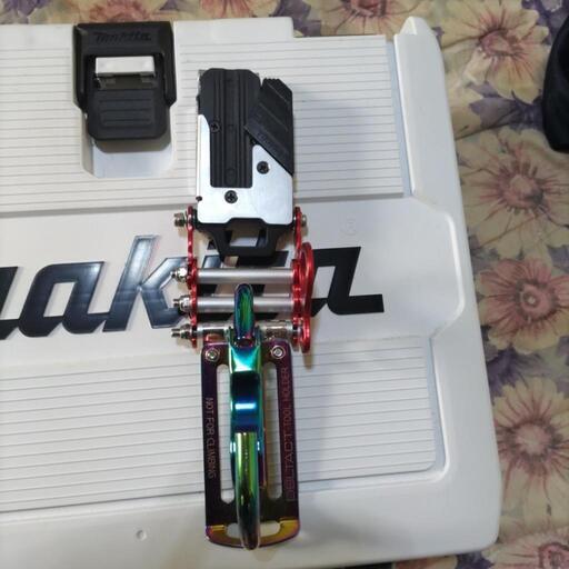 チタン合金、タジマセフ後付ホルダー、ニックス風チェーン(レッド幅５センチ)