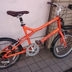 ★★泥除付・お洒落な街乗り【ルイガノ ＭＶ１ ミニベロ・シマノ外装７段変速・アルミフレーム】チェーン新品★★★