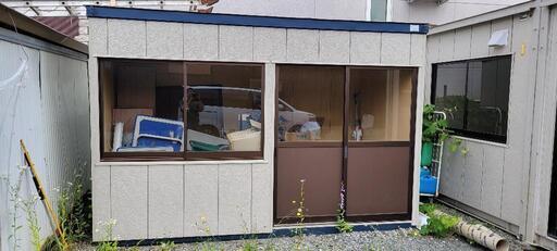再々値下げ  綺麗なプレハブ物置