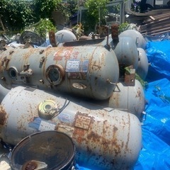 ボンベスクラップ