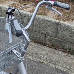 （決まりました）（値下げしましたお買い得です）【最終値下げ25000円→２００００円】3輪自電車切り替え付き新品同様、実家の親が買ったけど今はまだ元気で使う予定がないみたいです、お店で買ったら4万以上しますのでお安いです　