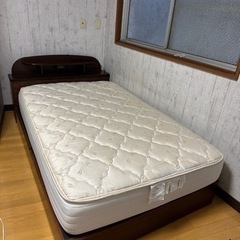 大塚家具　セミダブル　ベッド✨