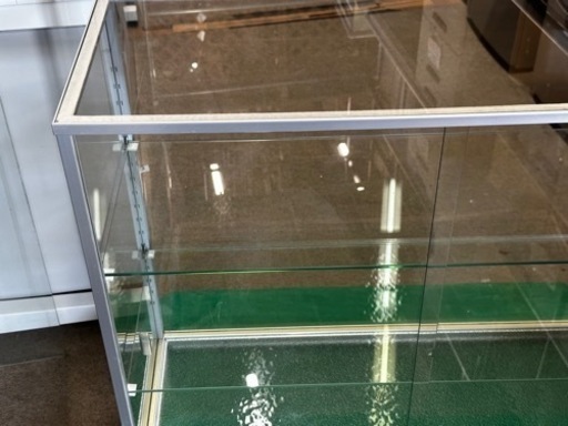 ショーケース 傷あり 幅77 奥行き31 高さ64cm