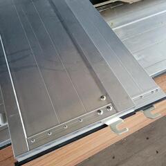 トラック　アルミパネル　アルミあおり