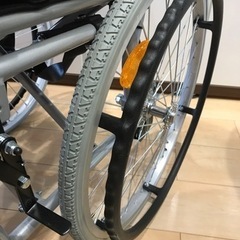 新品・未使用品　ケアテックジャパン 軽量 自走式アルミ製車椅子 CA-12SU ハピネスライト