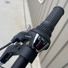 【8,000円2回払いOK 】クロスバイク・走行問題無し・ホワイト