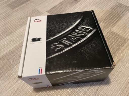 STAUB ストウブ ココットラウンド 18cm 新品未使用