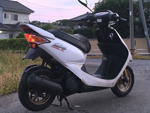 苫小牧港受取 『ディオ Z4本物 FI』