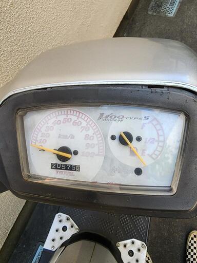 SUZUKIアドレスＶ100希少車です