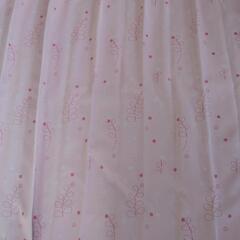 遮光カーテン　可愛いピンク
