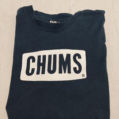 CHUMSのTシャツ