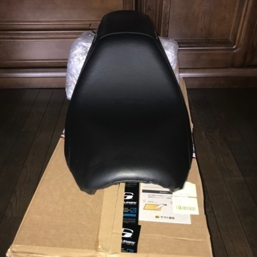 M8 FXLRS FLSB用 純正オプション バッドランダーシート