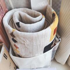 冬用品•ニトリの毛絨毯、カーペット