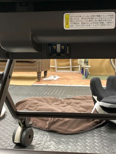 GMX00 Combi コンビ ネムリラ・スウィング ベビーカー 電動ゆりかご