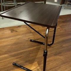 【ネット決済】折りたたみ サイドテーブル 机 高さ可動式