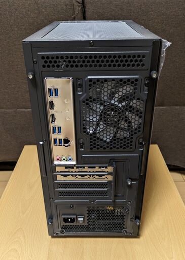 Intel 10コア搭載のコスパ最高コンパクトゲーミングPC RX6600XT
