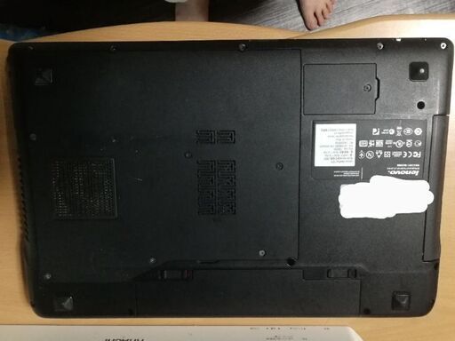 ノートパソコン lenovo Y570
