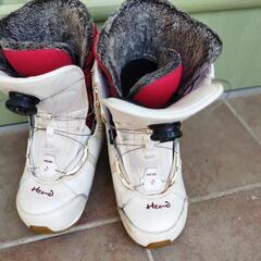 【美品】スノーボード 靴 24cm
