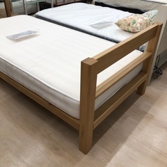 無印良品シングルベッドのご紹介です