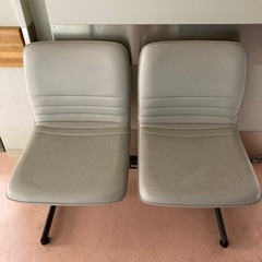 2人掛け　椅子
