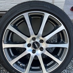 プリウス　TRD 国産タイヤセット　215/45R17