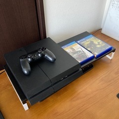 【PS4＋人気ゲームソフト2本】¥11,000で！！