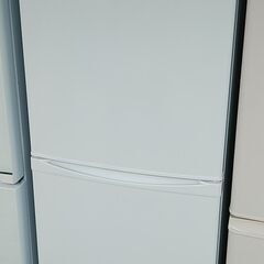 3か月間保証☆配達有り！19000円(税別）アイリスオーヤマ 2ドア冷蔵庫 142L