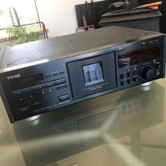 お取引中　TEAC カセットデッキ　ジャンク