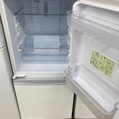 【6ヵ月保証】SHARP(シャープ)の2ドア冷蔵庫が入荷しました。