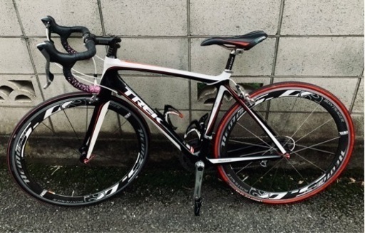 【自転車譲ります,現金優先】状態良好！美車！TREK Madone 4.7 ULTEGRA \u0026 AEOLUS 5.0 ACCカーボンホイール 2009年製フルカーボン