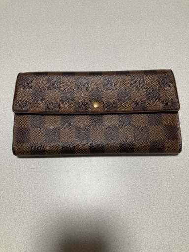 (お引き渡し予定者様決定)ルイヴィトン　ダミエサラ長財布　超美品です