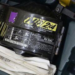日立工機 65mm 高圧ロール釘打機 NV65HJ (D5004akxY)
