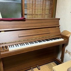 電子ピアノ　YAMAHA