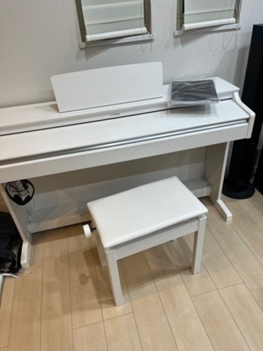 YAMAHA 電子ピアノ　ARIUS