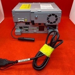 KENWOOD 上級ナビ　MDV-535DT 新品パーツ＋新品バックカメラ付き　お-3