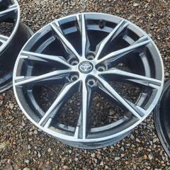 い*ん様 トヨタ 86 後期 純正ホイール 17インチ 4本セット カローラ プ トヨタ（TOYOTA） 中古 17インチ ホイール 4本セット トヨタ純正 86
