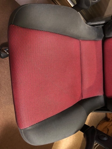 ゴムマット　ウレタン状態良好ゲーミングチェアに　レカロ　LX-VF & 専用脚 ゴムマット ウレタン状態良好ゲーミングチェアに レカロ LX-VF & 良い