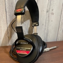 MDR-CD900ST ソニー