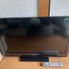 液晶テレビ