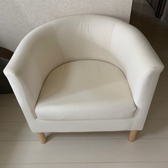 IKEAで購入した椅子です。