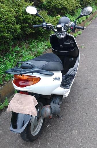 グランドアクシス100　バーハン仕様　(1927) グランドアクシス100 バーハン仕様 (1927)