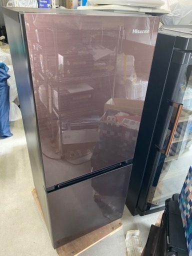 お薦め品‼️洗浄済み‼️ハイセンス ガラストップドア 2ドア冷蔵庫154L 2018年