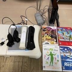 ニンテンドー　Wii 本体とソフト付き