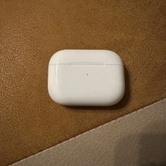 【美品】AirPods Pro ワイヤレス充電対応 第1世代