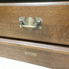 静岡家具製作所｜東海家具｜Windsor｜ウィンザー｜本物の家具｜3枚扉本棚