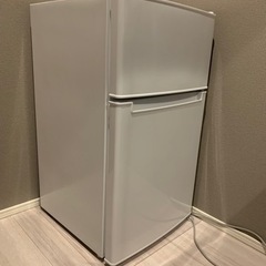 2022年製　冷蔵庫　ほとんど使用しておりません。