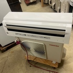 2022年製　TOSHIBAルームエアコン冷房2.2kw/目安6...