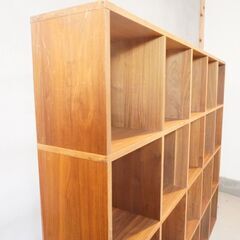 人気の無印良品(MUJI)のウォールナット材 5段・4列スタッキング 